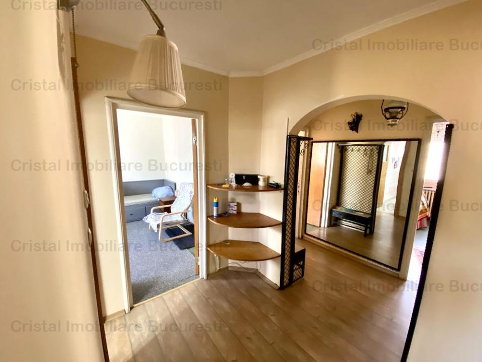 Apartament 3 camere decomandat in zona Ozana