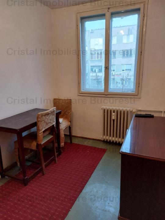 Vând apartament 3 camere Dr.Taberei