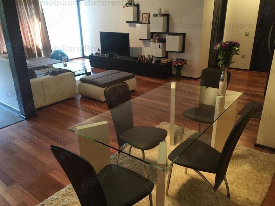 Apartament 2 camere, Parc Tineretului, zona Pridvor, cu Centrala proprie. 