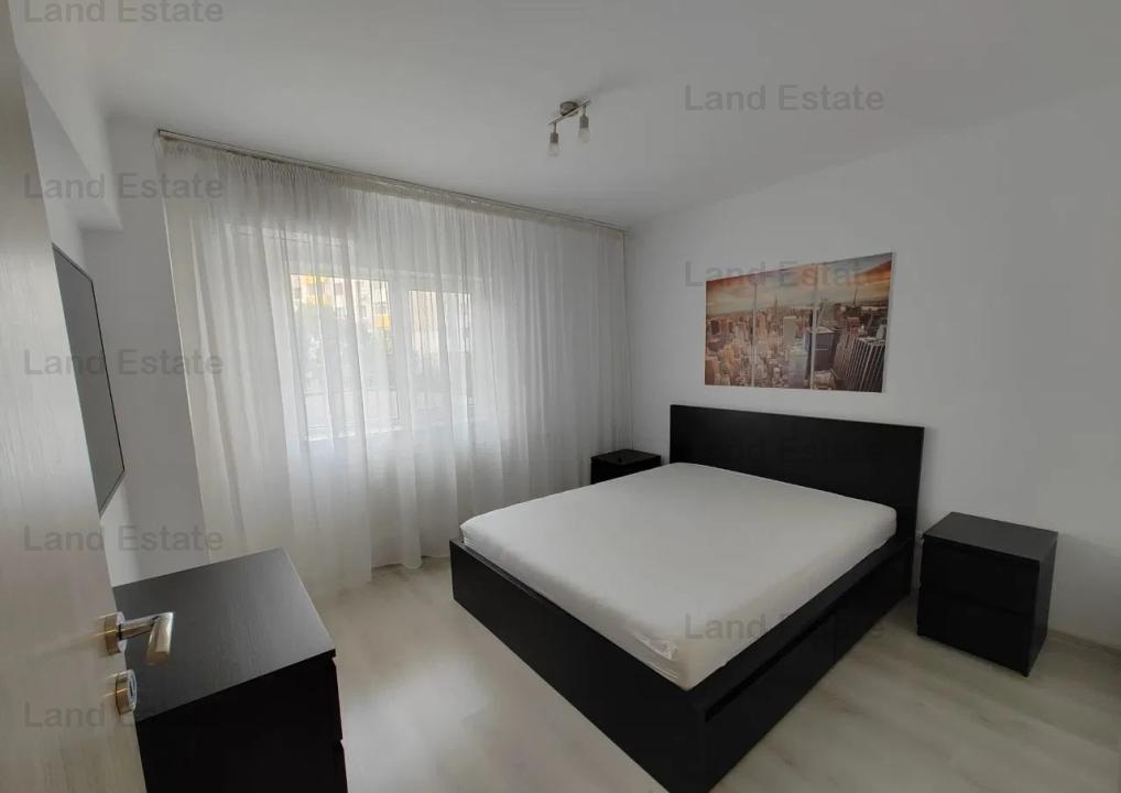 Apartament cu 4 camere Calea Rahovei ( Vedere Spate ) 