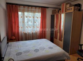 Apartament 3 camere, Podu Ros, 61mp, etaj 2