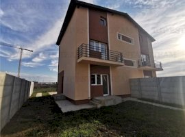 Vila in duplex solid de vanzare in cartierul Militari Residence