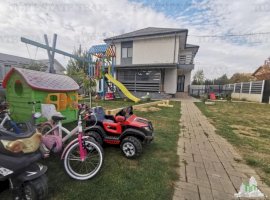 Vila cocheta deschidere 28mp cu loc de joaca pentru copii