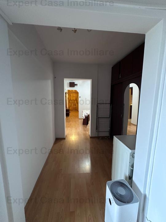 https://expert-casa.ro/ro/vanzare-apartments-3-camere/iasi/apartament-3-camere-centru-civic-135000-euro_7590