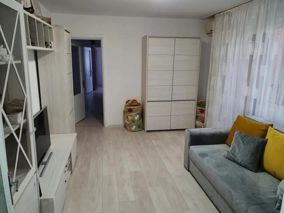 Apartament 3 camere Berceni/ Grand Arena/ Bd Obregia