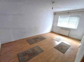 Ultracentral  2 cam ARATA BINE confort 1 Decomandat zona Calarasi