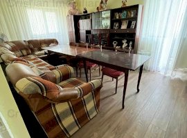 Apartament 3 camere