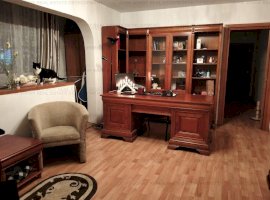 Vanzare apartament cu 3 camere zona Brancoveanu