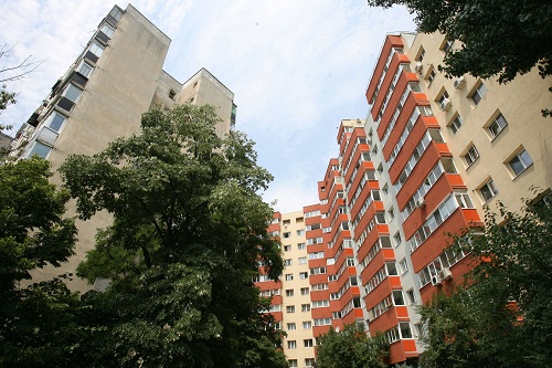 Cum poţi economisi banii după ce îţi cumperi apartament