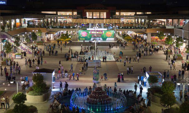 Proprietarul Plaza Romania Si Bucuresti Mall A Cumparat Cel Mai